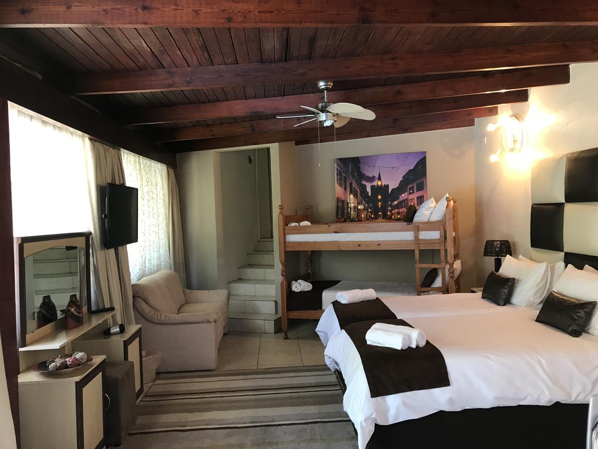 Villa Mikamora ヨハネスブルグ エクステリア 写真